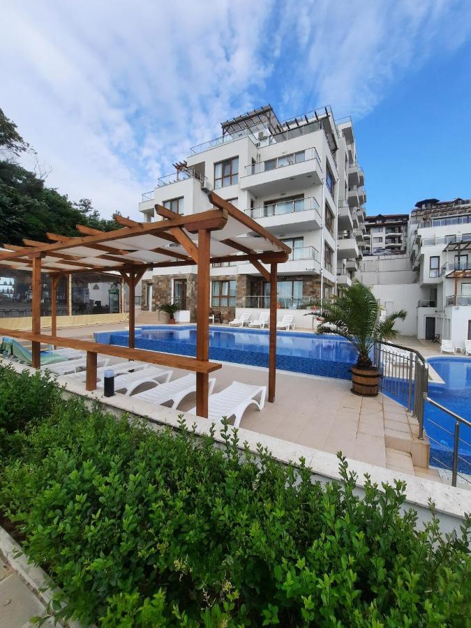 Byala Vista Cliff Apartments Екстер'єр фото