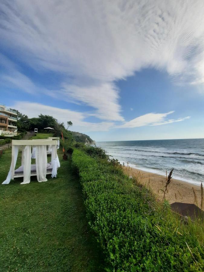 Byala Vista Cliff Apartments Екстер'єр фото