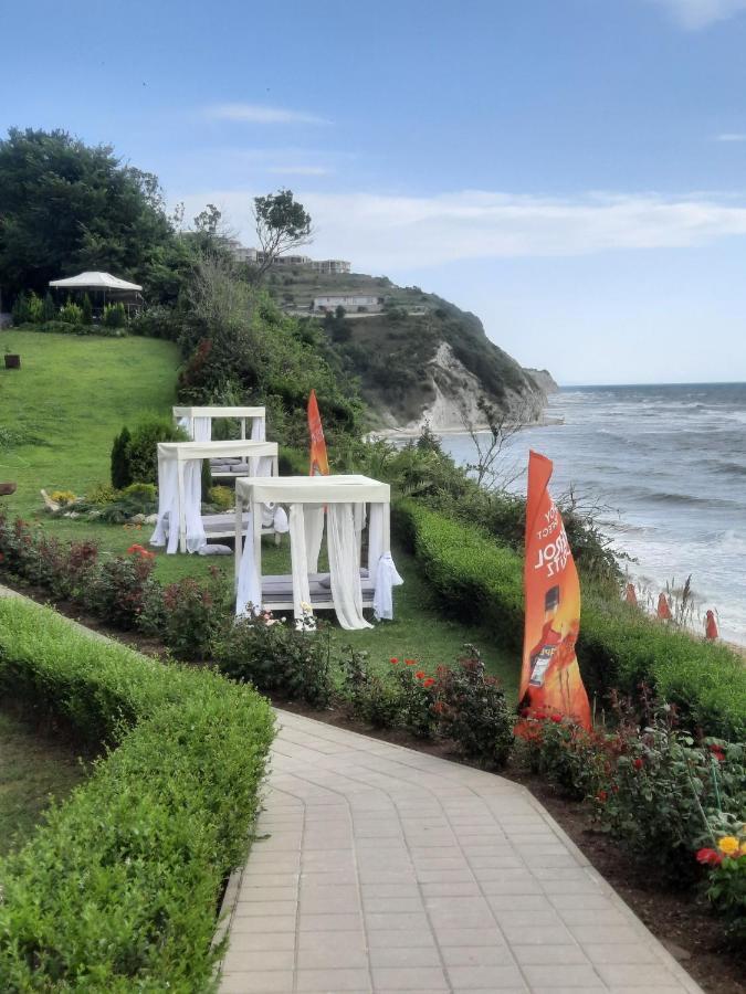 Byala Vista Cliff Apartments Екстер'єр фото